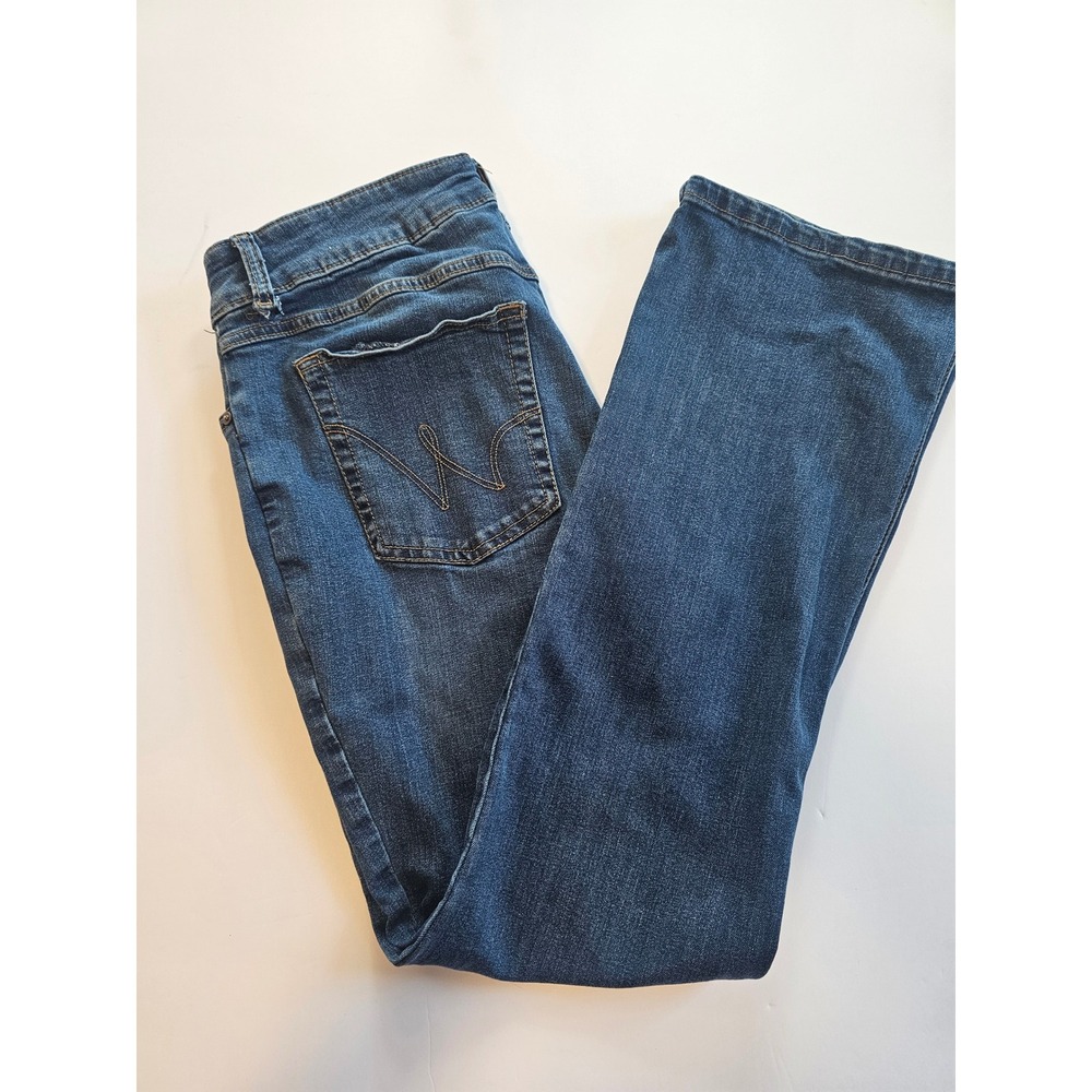 Wrangler Bootcut Jeans Women Size 12 Medium Blue Mid‎ Rise Denim - Picture 4 of 10